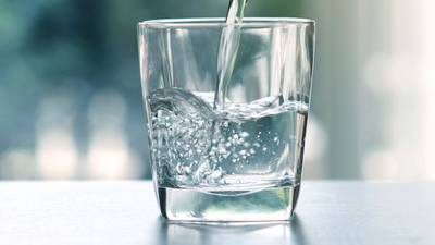What is water toxicity?: Woman’s family says she died after drinking too much water