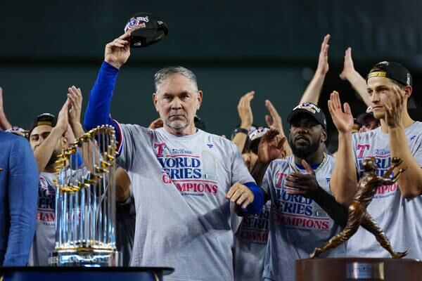 MLB Opening Day 2024: Rangers unveil franchise's 1st World Series banner