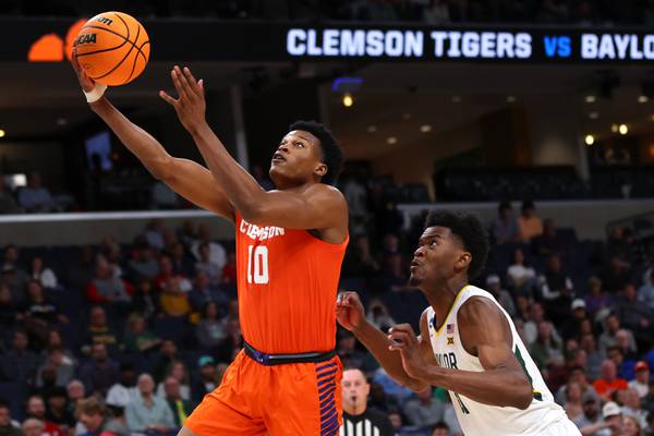Georgia basketball muscles up, adds Clemson transfer RJ Godfrey commit