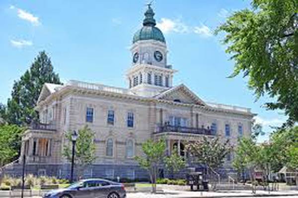 City Hall seeks next Poet Laureate