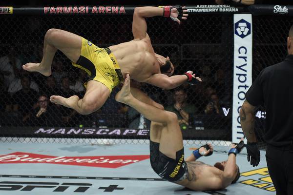 UFC 301: Michel Pereira scores wild submission over Ihor Potieira aided by backflip kick to head deemed 'legal enough'