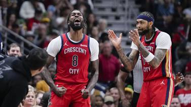 Ingram, Valanciunas lift Zion-less Pelicans past Kings and into the playoffs