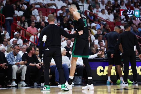 NBA playoffs: Kristaps Porzingis limps off floor with non-contact calf injury vs. Heat