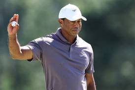 Tiger Woods makes cut at Masters for record 24th consecutive time 