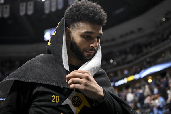 Timberwolves coach Chris Finch calls Jamal Murray's heat-pack toss on court 'inexcusable and dangerous'