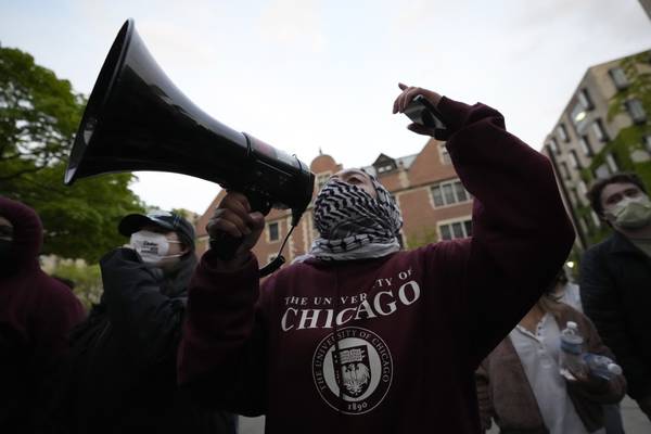 University of Chicago clears a pro-Palestinian demonstration as MIT confronts a new encampment