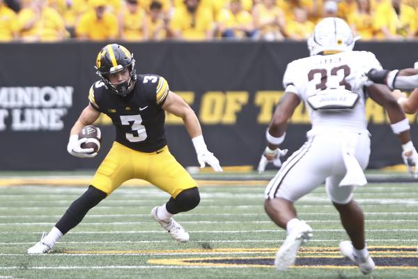 NFL Draft: Eagles trade up to grab Iowa DB Cooper DeJean after slide out of first round