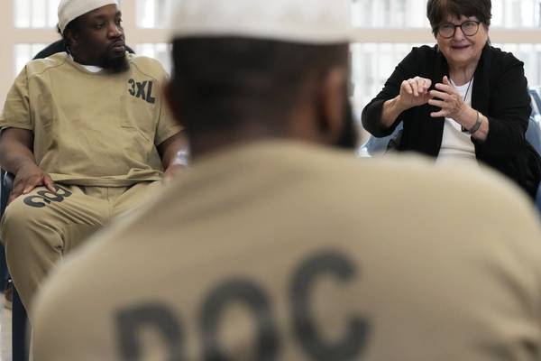 College students, inmates and a nun: A unique book club meets at one of the nation’s largest jails